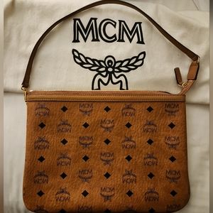 Mcm bag (AUTHENTIC)